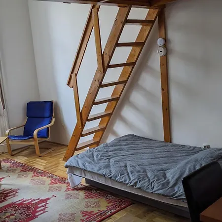 H4 * Budapest