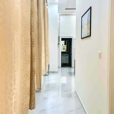 Apartment Stylish Haven In The Center