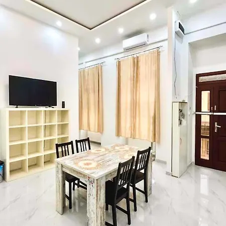 Apartment Stylish Haven In The Center Budapest