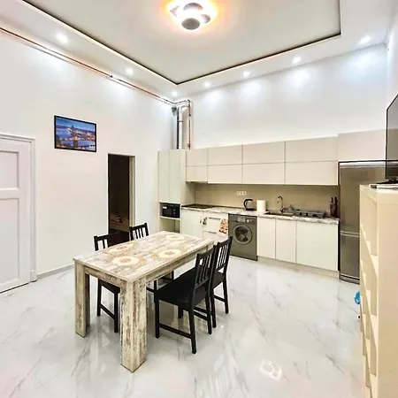 Stylish Haven In The Center Apartment Budapest