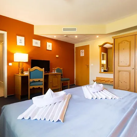 Aquamarina 3* Visegrád