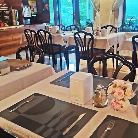 Le Rose Hotel 3*