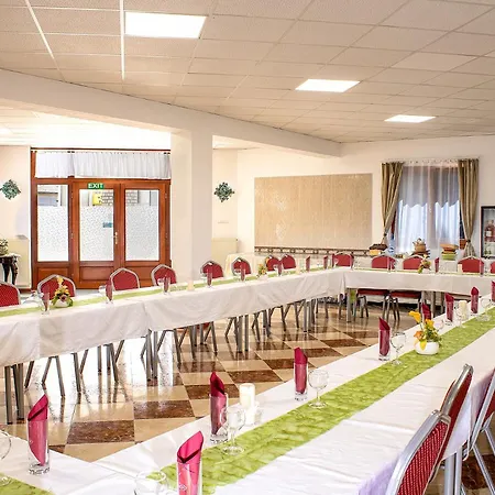 Le Rose Otel Budapeşte