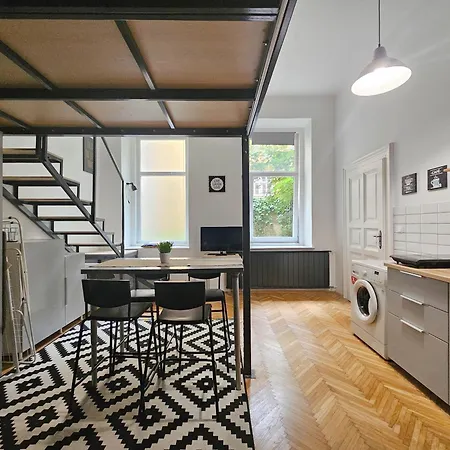 Cityvibes Studio For 4 Apartamento Budapest