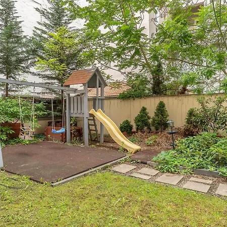 Two-bedrooms Cbd Bp Lejlighed *