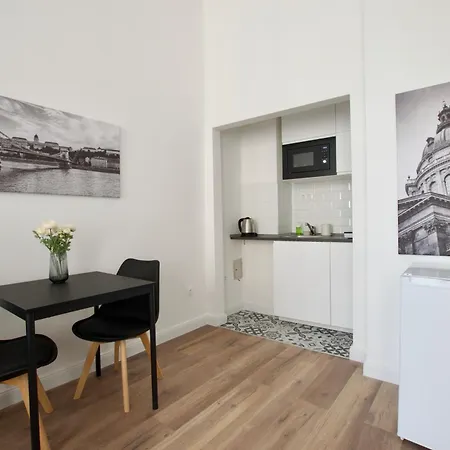 Standard By Hi5- Rakoczi Apartment *