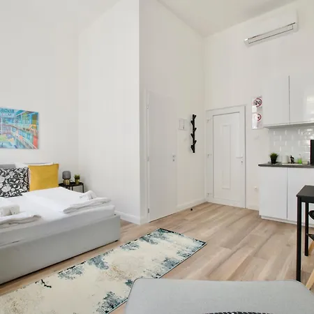 Standard By Hi5- Rakoczi Apartment Budapest