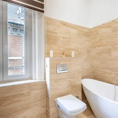 Splendid Perfectly Located Flat With Sauna Apartament Budapeszt