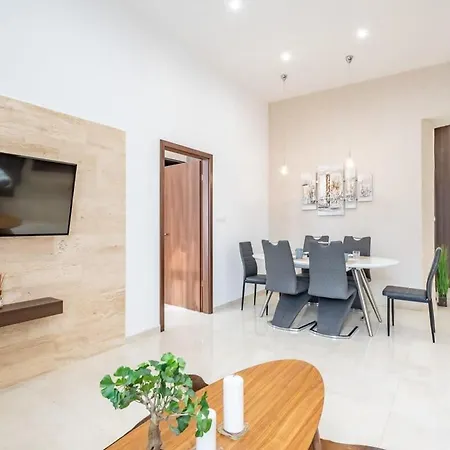 Splendid Perfectly Located Flat With Sauna Apartament Budapeszt