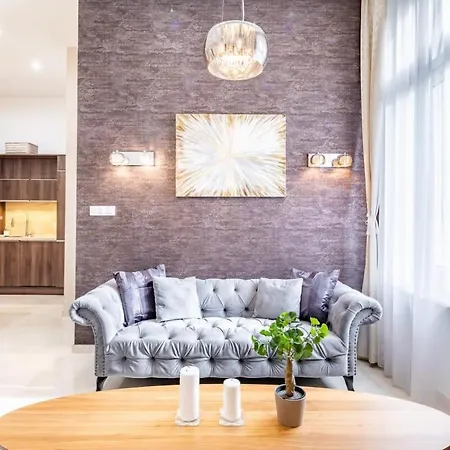 Splendid Perfectly Located Flat With Sauna Apartament