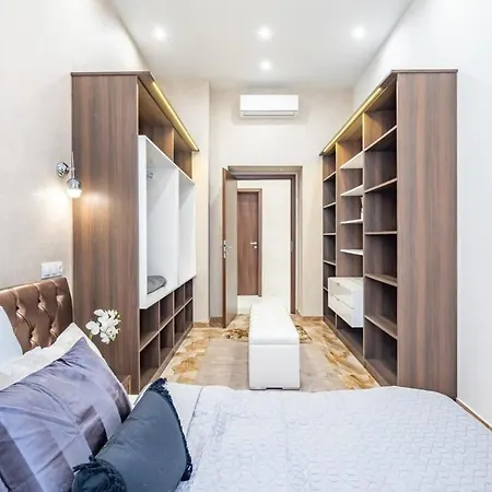 Apartament Splendid Perfectly Located Flat With Sauna