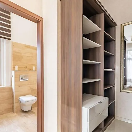 Splendid Perfectly Located Flat With Sauna Apartament