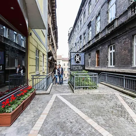 Carlton Buda Castle מלון