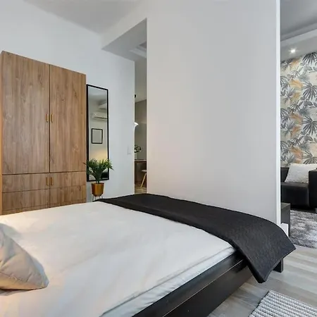 Apartment Madach Luxory