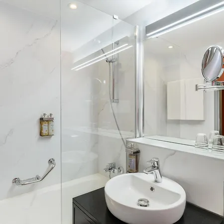 Danubius Hungaria Center Otel 4*