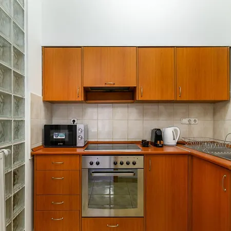 Apartment Basilica In Heart Of Budapest