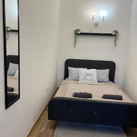 Apartment F14 *