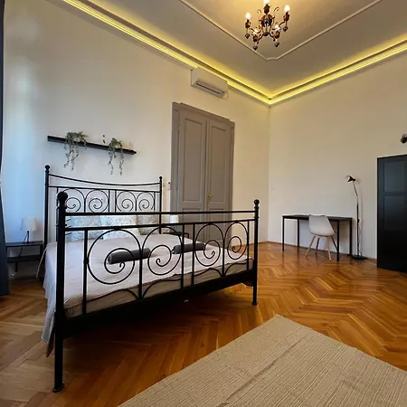 F14 Apartment *