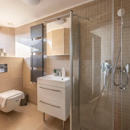 Exclusive & Duplex By Prestige Homes Appartement