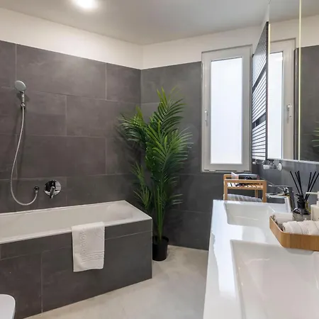 Exclusive & Duplex By Prestige Homes Budapest