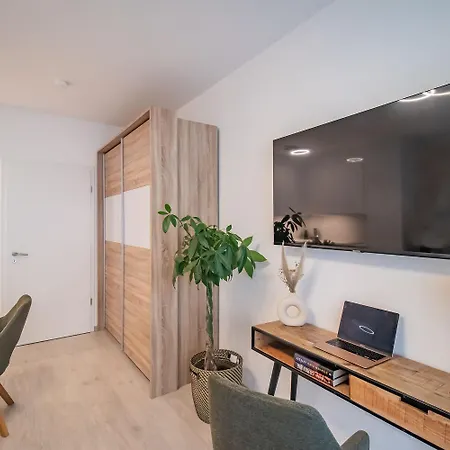 Japandi Apartment, Free Parking *