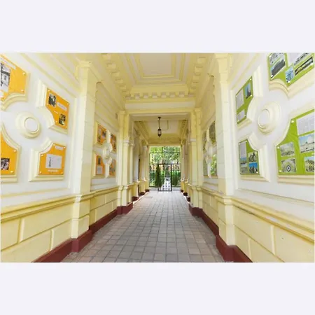 Downtown 5 Bedrooms 4 Bathrooms Raday Stretches Budapest