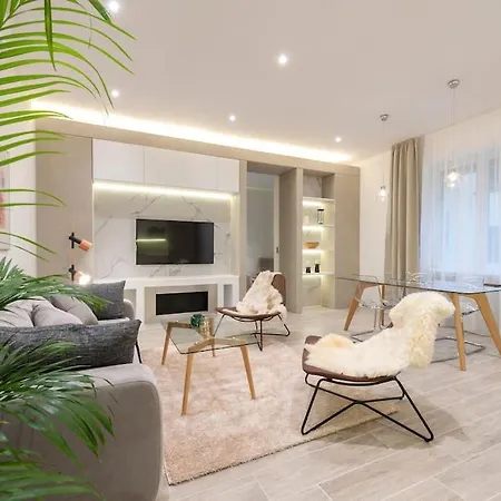 Scandinavian - By The Opera Apartment