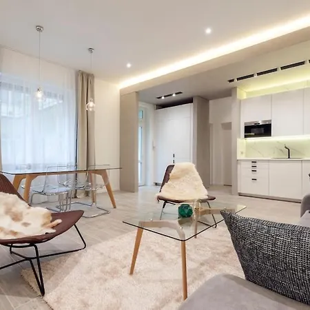 Apartment Scandinavian - By The Opera