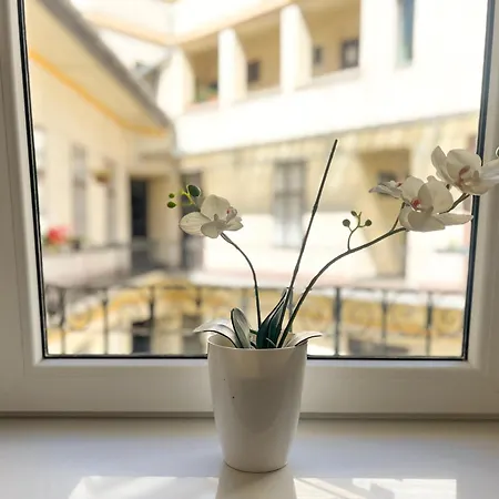 Apartment Oktogon Design