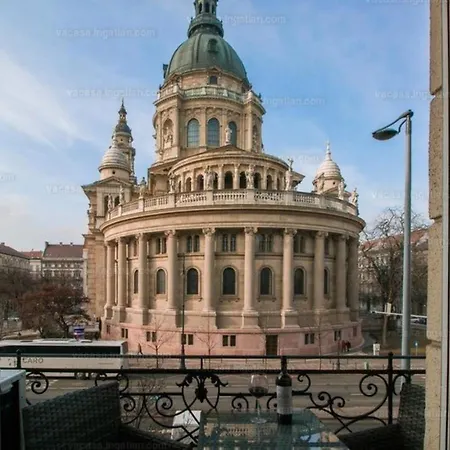 Breathless Panorama Basilika With Balcony Need Reservation For Free Parking Budapest