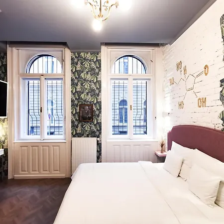Metropolis Boutique B&B