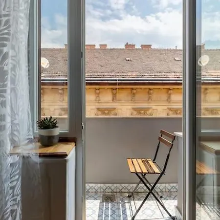 Appartamento Elegant And Modern In The Centre
