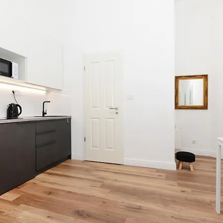Apartment 1nk *