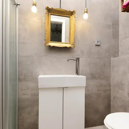 1nk Apartment *