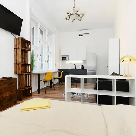 1nk Budapest