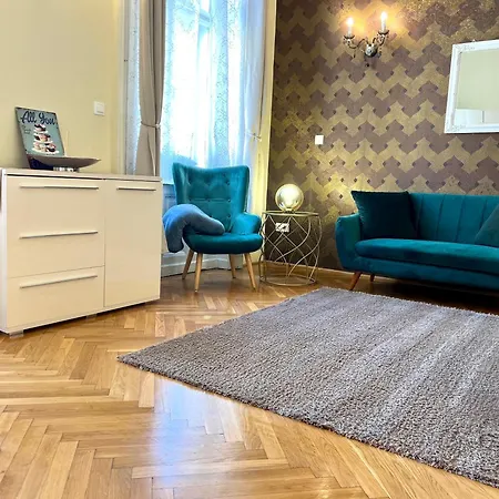 Apartamento N38 By Small *