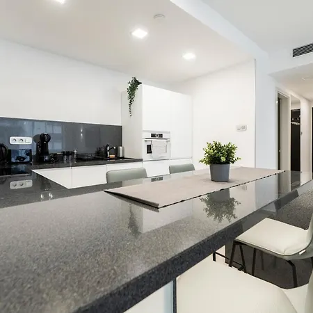 Apartment Swu Opera *