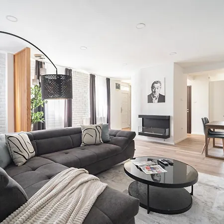 Exclusive & Duplex By Prestige Homes Budapest