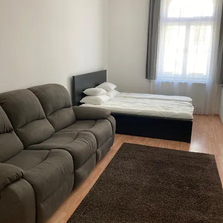 Voeroesmarty Downtown Apartment