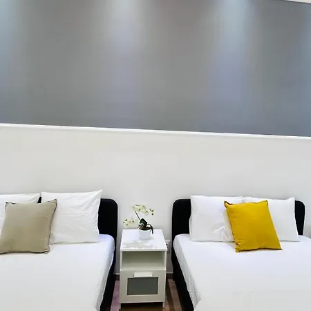 Habitación en casa particular Ulloi-0 - 5min To Corvin Negyed, Aldi Budapest