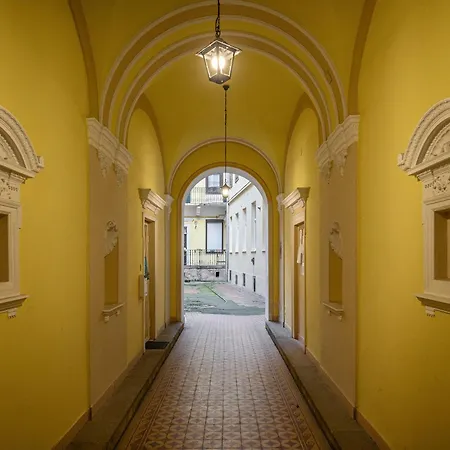 Apartament District 6th Sense