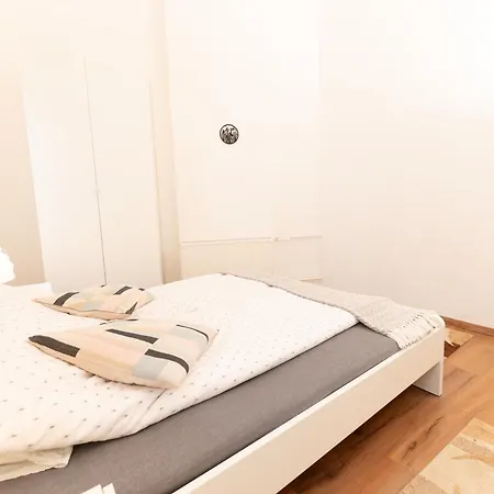 Danube Dwelling Aulich Utca 3 Апартаменты