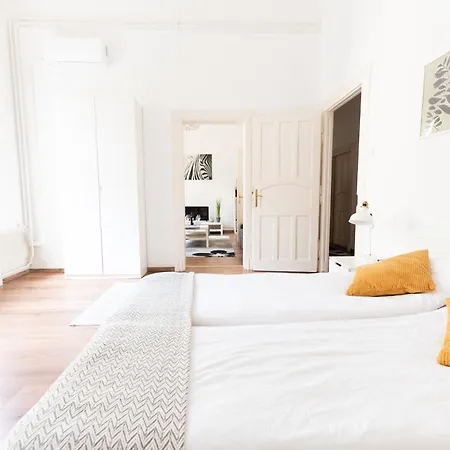 Danube Dwelling Aulich Utca 3 * Будапешт