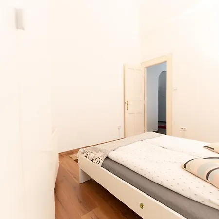 Danube Dwelling Aulich Utca 3 Апартаменты Будапешт