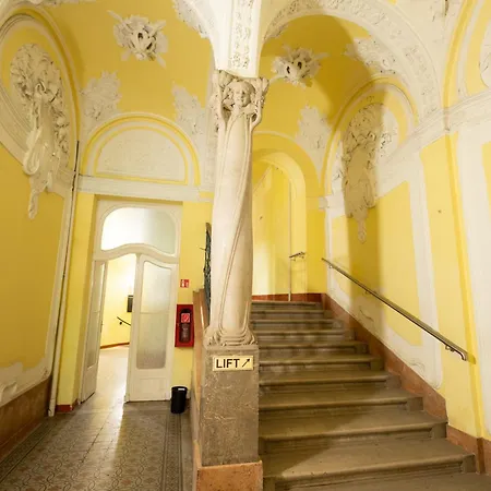 Danube Dwelling Aulich Utca 3 Апартаменты