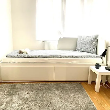 Appartement St King 3br Spacious Budapest