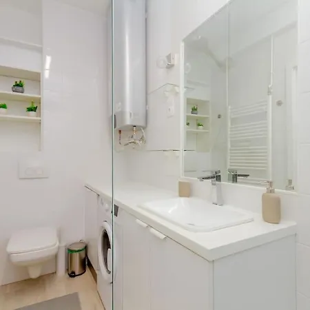 B20 Keleti Sunrise Panoramic Apartment Budapest