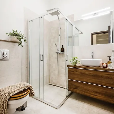 Discover Your Retreat-walk To Parliament Apartment Budapest