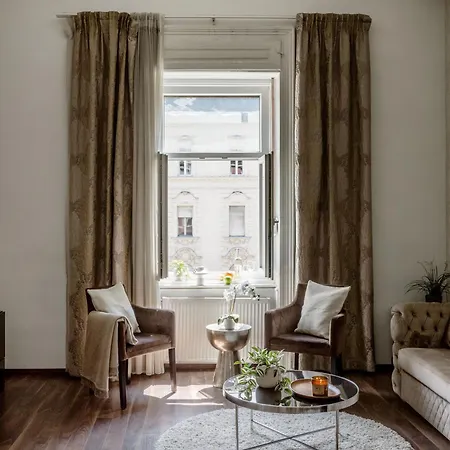 Apartment Discover Your Retreat-walk To Parliament *