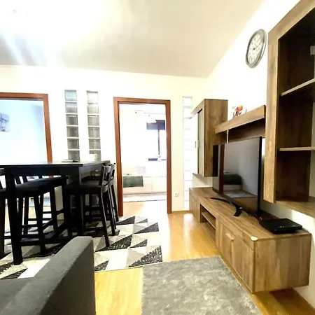 St King 3br Spacious Apartment Budapest